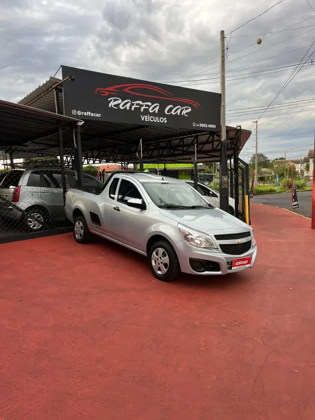Carro Chevrolet Montana 2011 LS 1.4 (Flex)