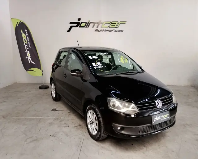 Carro Volkswagen Fox 2014 1.6 VHT (Flex)