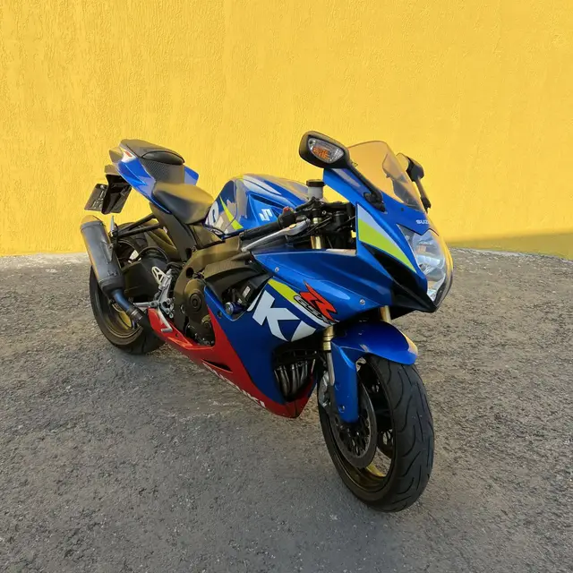 Moto Suzuki Gsx R 750 2014 W SRAD