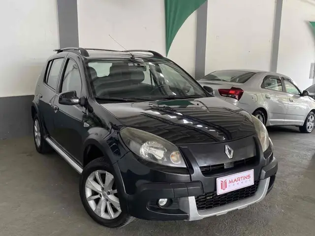 Carro Renault Sandero Stepway 2014 1.6 16V Hi-Flex (aut)