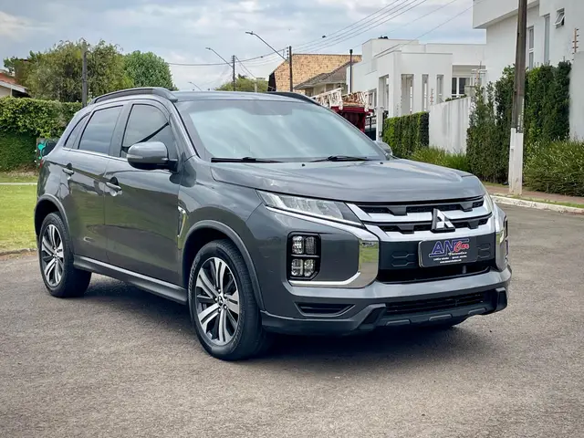 Carro Mitsubishi Outlander 2021 2.0 HPE CVT