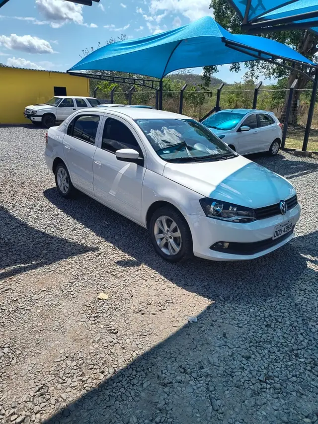 Carro Volkswagen Voyage 2016 1.0 TEC Trendline (Flex)