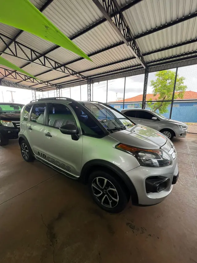 Carro Citroën Aircross 2015 Exclusive Salomon BVA 1.6 16V (Flex)