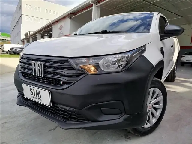 Carro Fiat Strada 2023 Endurance 1.4 Cabine Plus (Flex)