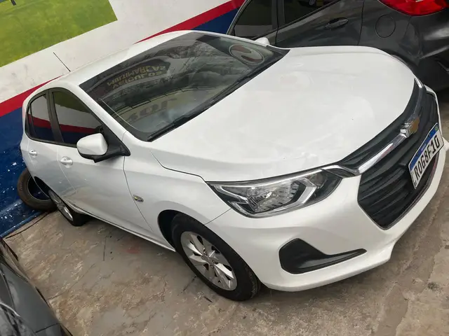 Carro Chevrolet Onix 2022 LT II 1.0 (Flex)