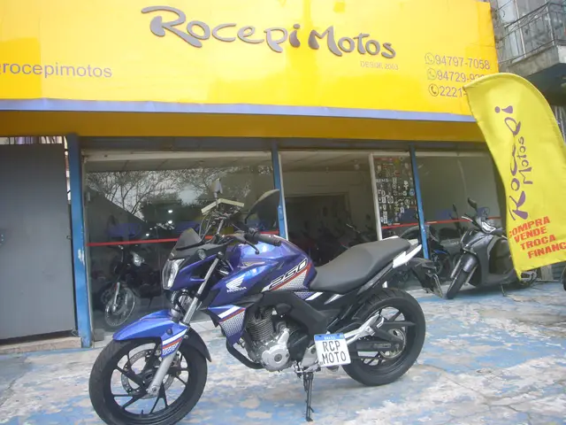 Moto Honda CB 250F Twister 2022 (CBS)