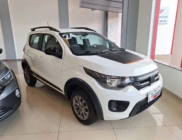 Carro Fiat Mobi 2024 Trekking 1.0