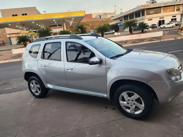 Carro Renault Duster 2012 2.0 16V Dynamique (Flex)(Aut)