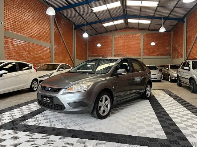 Carro Ford Focus Hatch 2011 GL 1.6 16V (Flex)