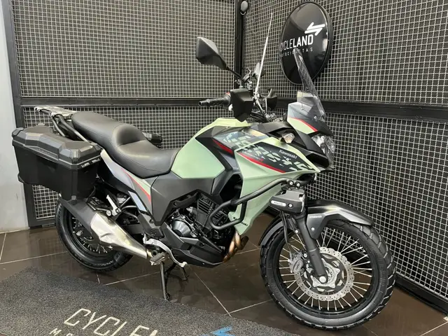 Moto Kawasaki Versys 2023 X 300 TOURER
