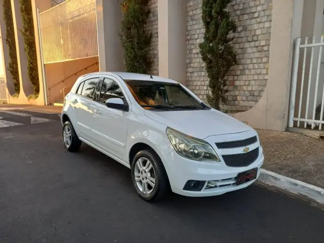Carro Chevrolet Agile 2013 LTZ 1.4 8V (Flex)