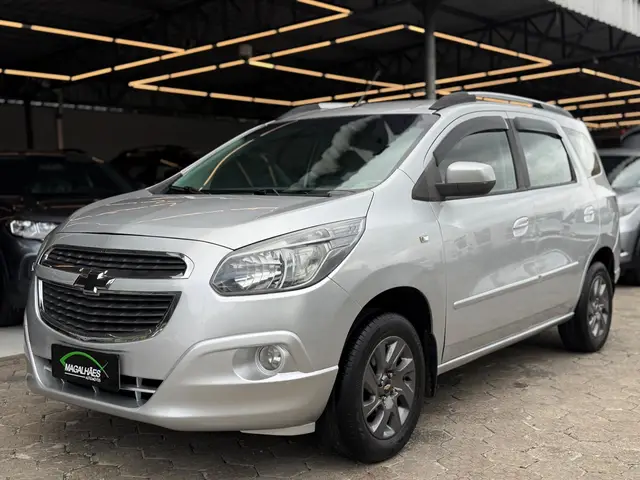 Carro Chevrolet Spin 2014 LTZ 7S 1.8 (Flex)