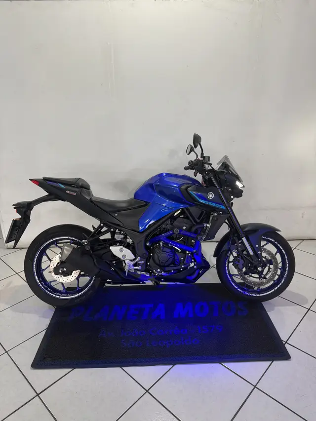 Moto Yamaha MT-03 2023 ABS