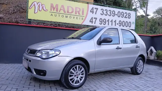 Carro Fiat Palio 2014 1.0/ Trofeo 1.0 Fire/ Fire Flex 4p