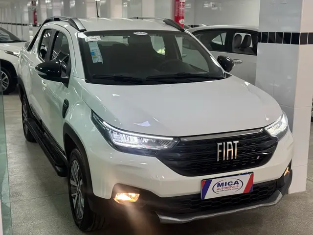 Carro Fiat Strada 2025 Volcano 1.3 Flex 8V CD Aut.