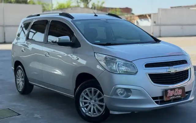 Carro Chevrolet Spin 2014 LT 5S 1.8 (Aut) (Flex)