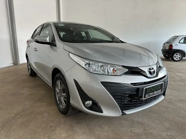 Carro Toyota Yaris 2020 1.3 XL Plus Tech CVT (Flex)