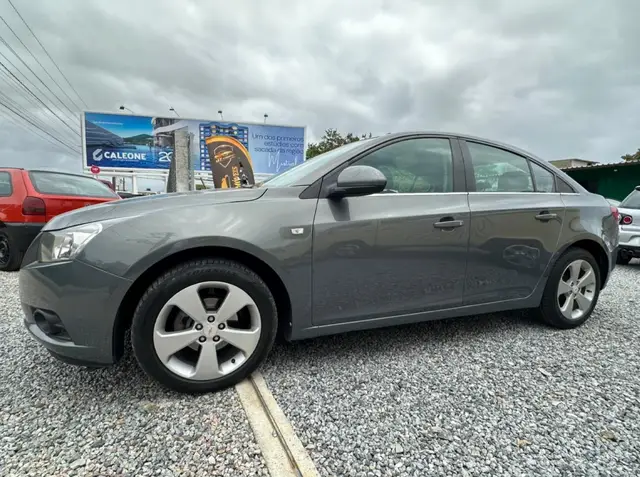 Carro Chevrolet Cruze 2012 LT 1.8 16V Ecotec (Flex)