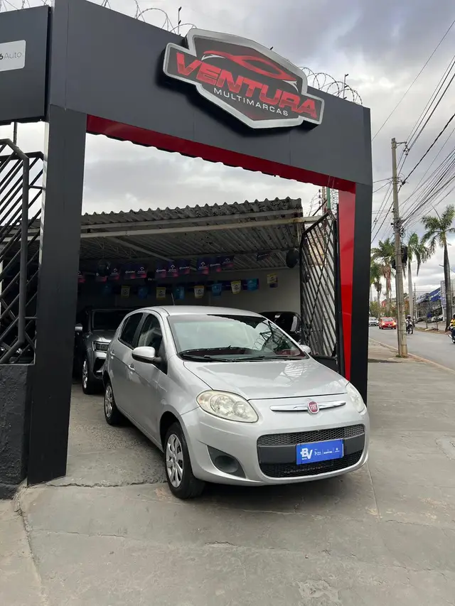 Carro Fiat Palio 2015 Attractive 1.0 Evo (Flex)