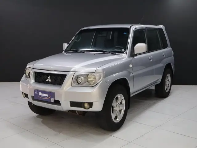 Carro Mitsubishi Pajero TR4 2009 2.0 16V (flex)