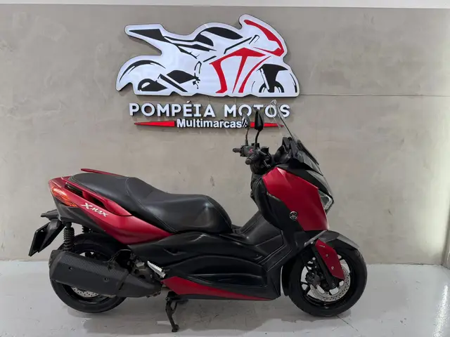 Moto Yamaha XMax 2021 250 (ABS)