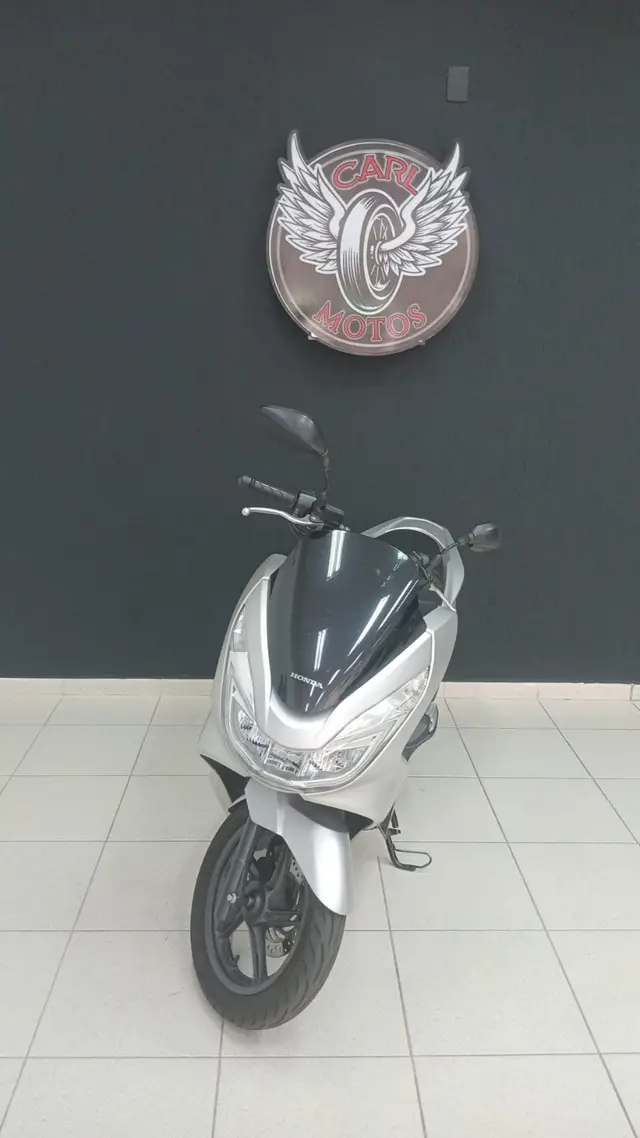 Moto Honda PCX 150 2018 DLX