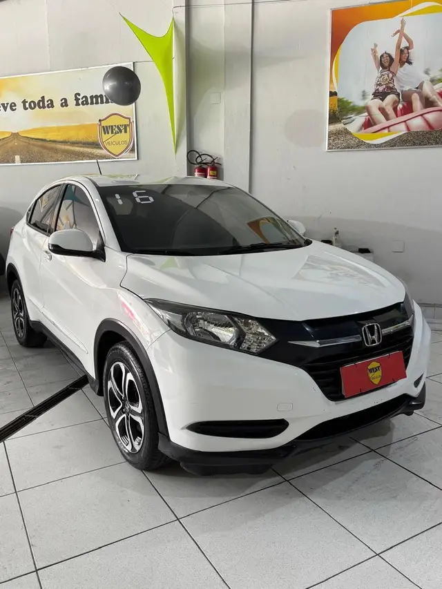 Carro Honda HR-V 2016 LX CVT 1.8 I-VTEC FlexOne