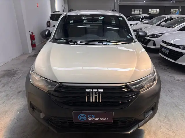 Carro Fiat Strada 2023 Endurance 1.4 Cabine Plus (Flex)
