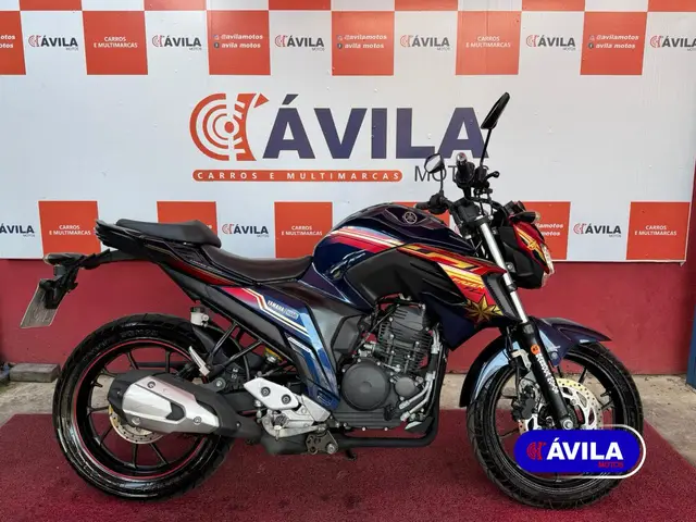 Moto Yamaha YS 250 Fazer 2021 ABS