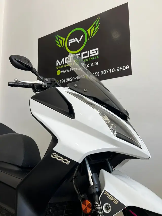 Moto Kymco Kymco 2019 Downtown 300i ABS