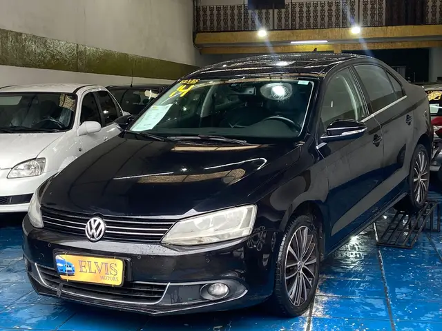 Carro Volkswagen Jetta 2014 2.0 TSI Highline DSG