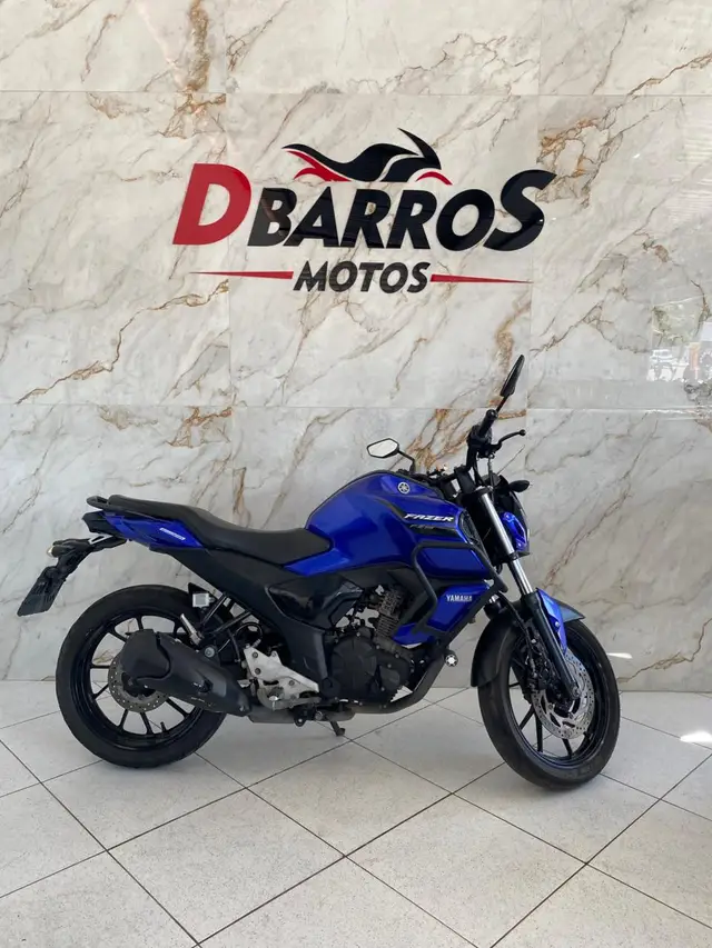 Moto Yamaha Fazer FZ15 2024 ABS