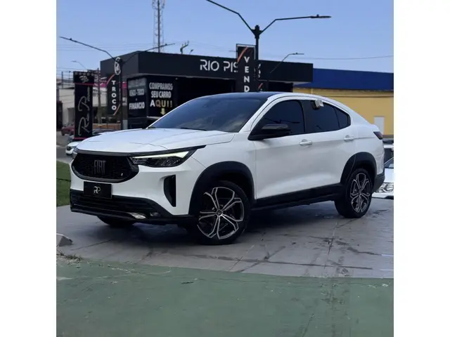 Carro Fiat Fastback 2024 Impetus