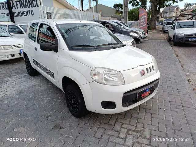 Carro Fiat Uno 2015 Vivace 1.0 8V (Flex) 2p