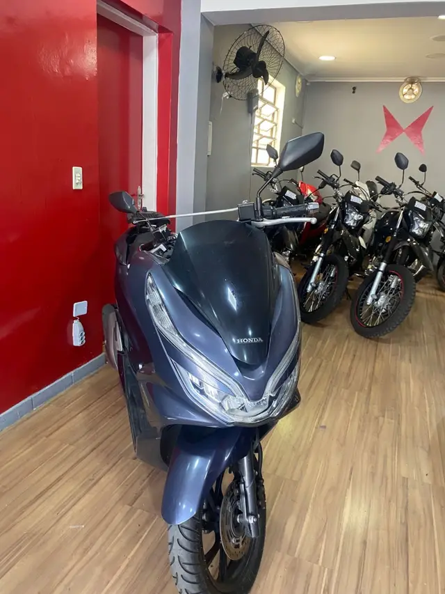 Moto Honda PCX 150 2020 DLX ABS