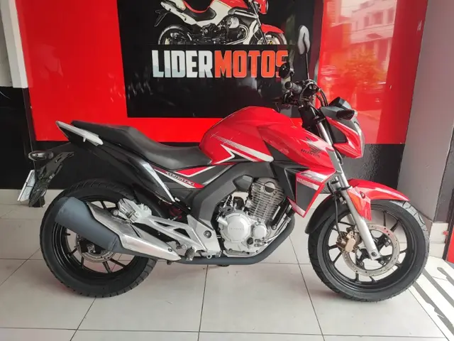 Moto Honda CB 250F Twister 2018 Standard