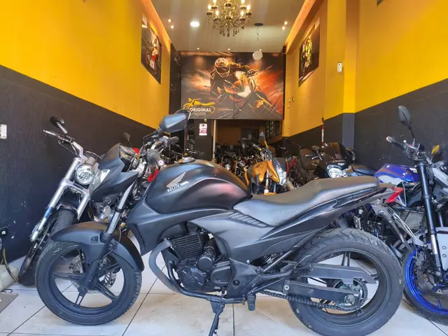 Moto Honda CB 300R 2010 Standard