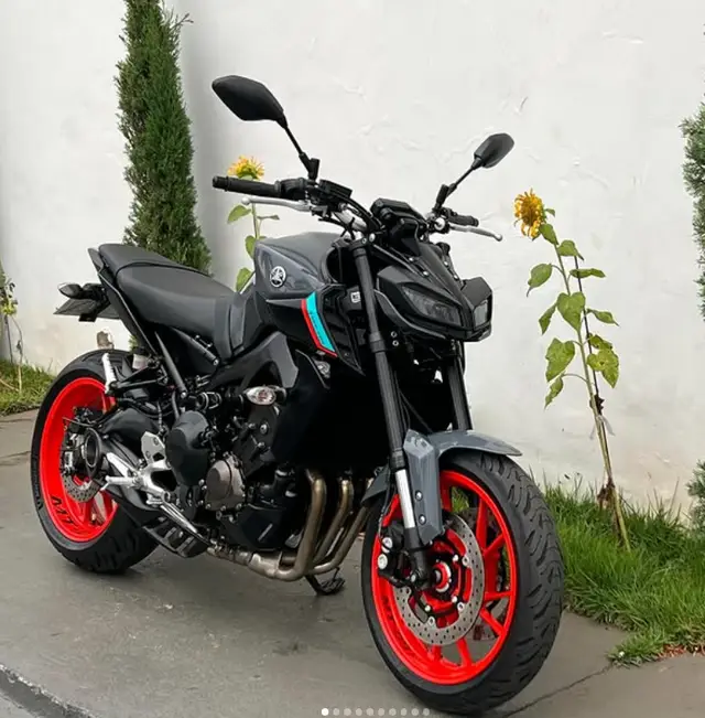 Moto Yamaha MT-09  2025 ABS