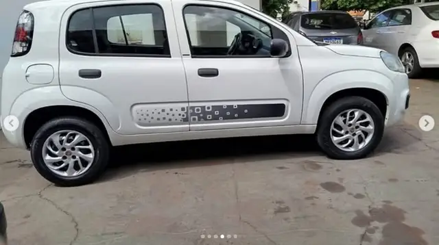 Carro Fiat Uno 2016 Attractive 1.0 (Flex) 4p