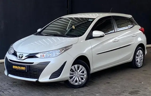 Carro Toyota Yaris 2021 1.3 XL Live (Flex)