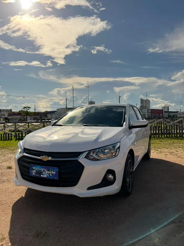 Carro Chevrolet Onix 2024 LT 1.0 Turbo