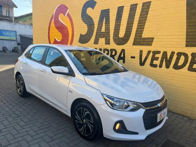 Carro Chevrolet Onix 2024 LT 1.0