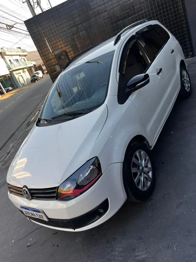 Carro Volkswagen SpaceFox 2014 Trend iMotion 1.6 8V (Flex) (Aut)