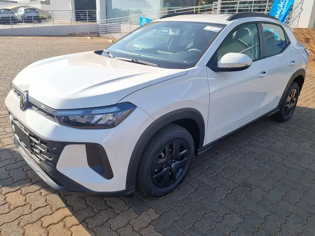 Carro Volkswagen Tera 2026 MPI