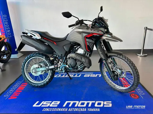 Moto Yamaha XTZ 250 Lander 2025 Connected
