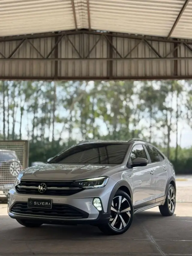 Carro Volkswagen Nivus 2021 Highline 1.0 Turbo (Aut.)