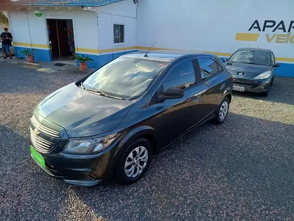 Carro Chevrolet Onix 2018 1.0 Joy SPE/4