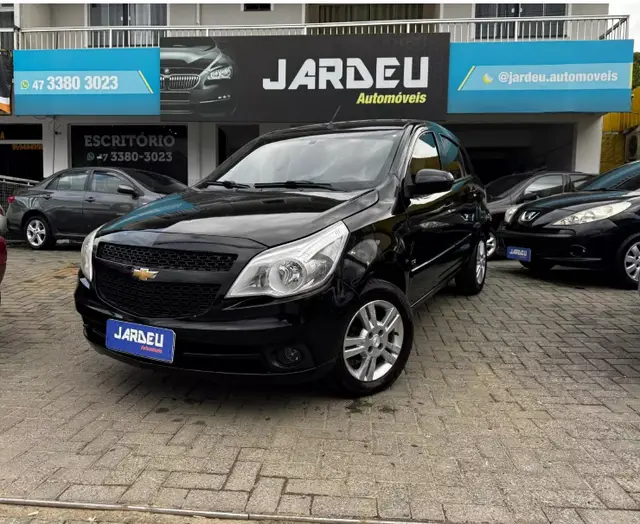 Carro Chevrolet Agile 2010 LTZ 1.4 8V (Flex)