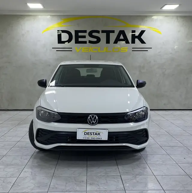 Carro Volkswagen Polo 2025 Track 1.0 Flex 12V 5p