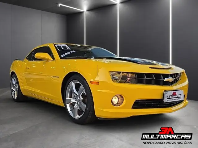 Carro Chevrolet Camaro 2011 SS 6.2